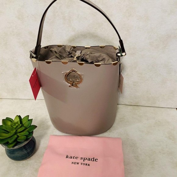kate spade Handbags - KATE SPADE SUZY SMALL BUCKET BAG - NWT